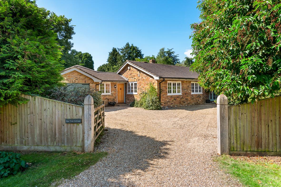 Northfield Avenue, Lower Shiplake